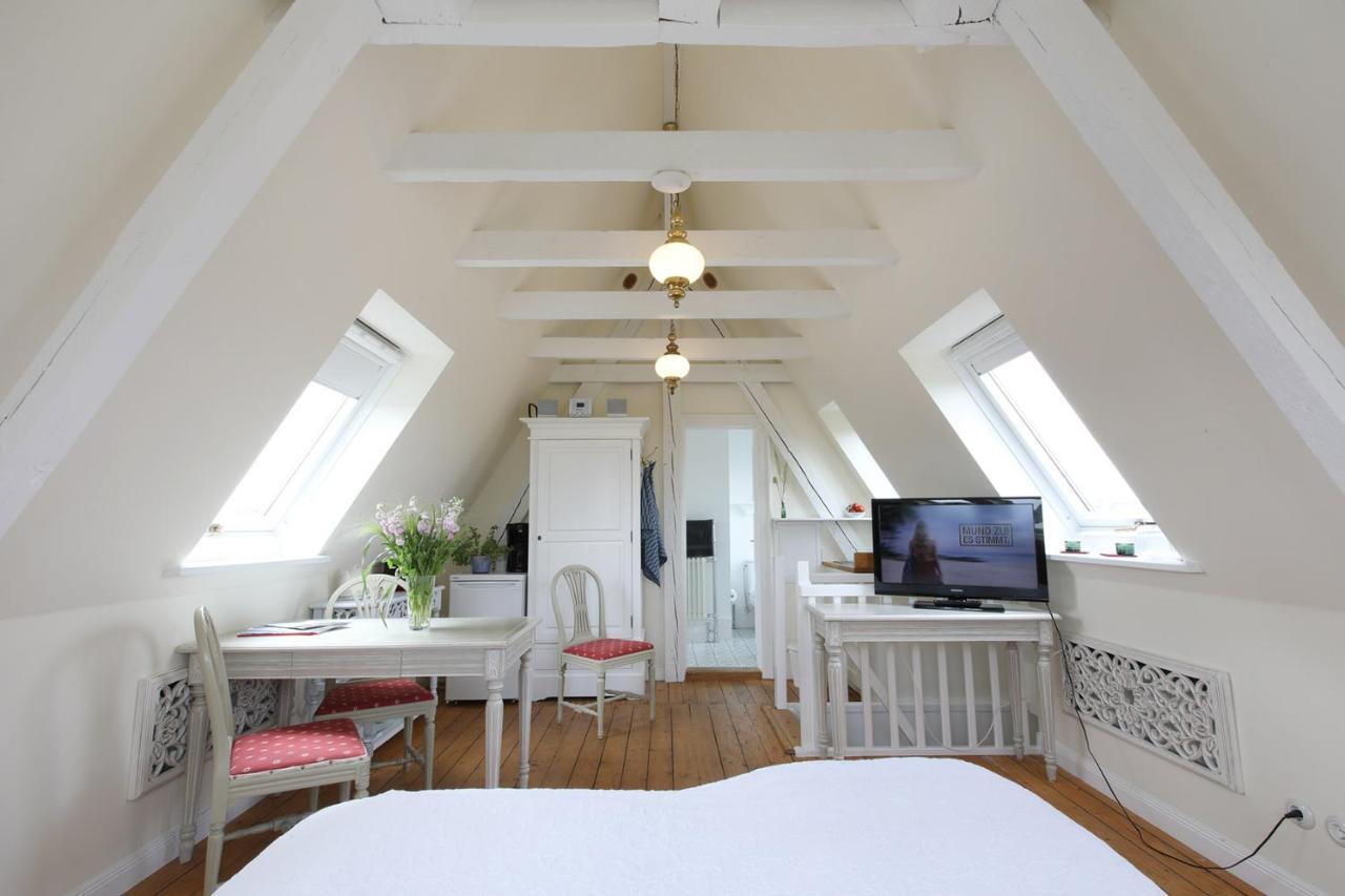 Ferienwohnung Kiek Ut เฮอร์นุม ภายนอก รูปภาพ